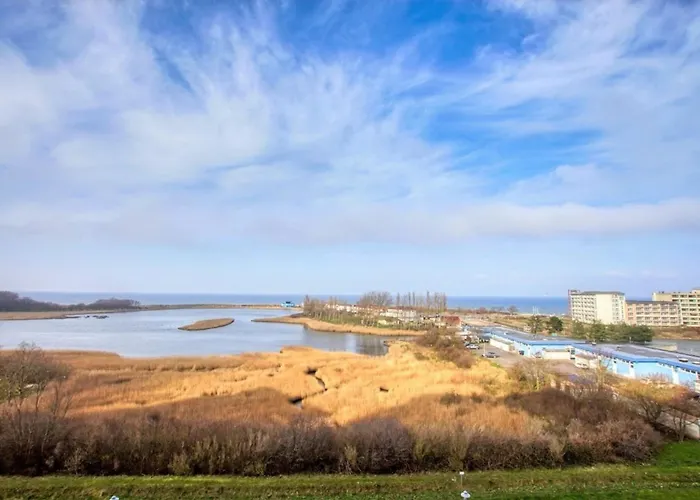 - Haus B, App 0b0606 *